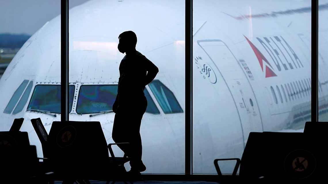 Delta Airlines To Pay Flight Attendants During Boarding Ksdk