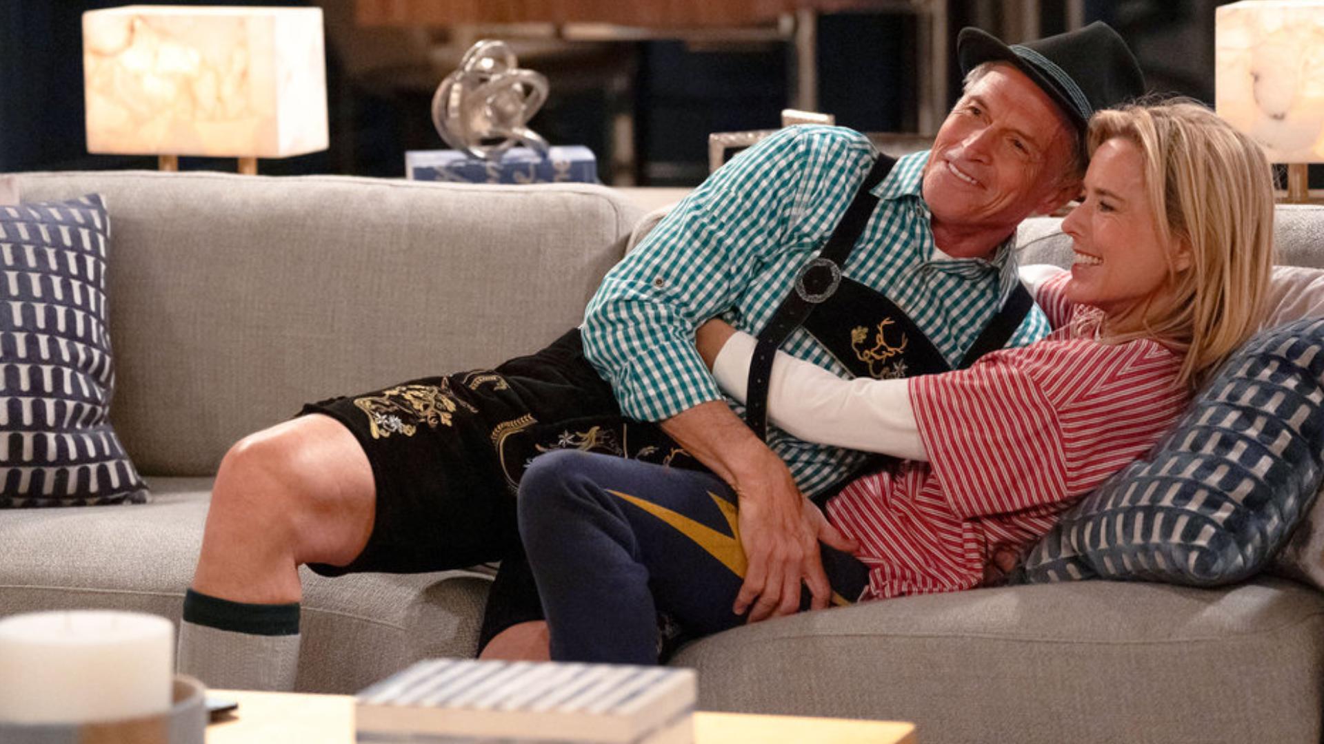 Real-life couple Téa Leoni, Tim Daly discuss co-starring in NBC sitcom 'Newlyweds'