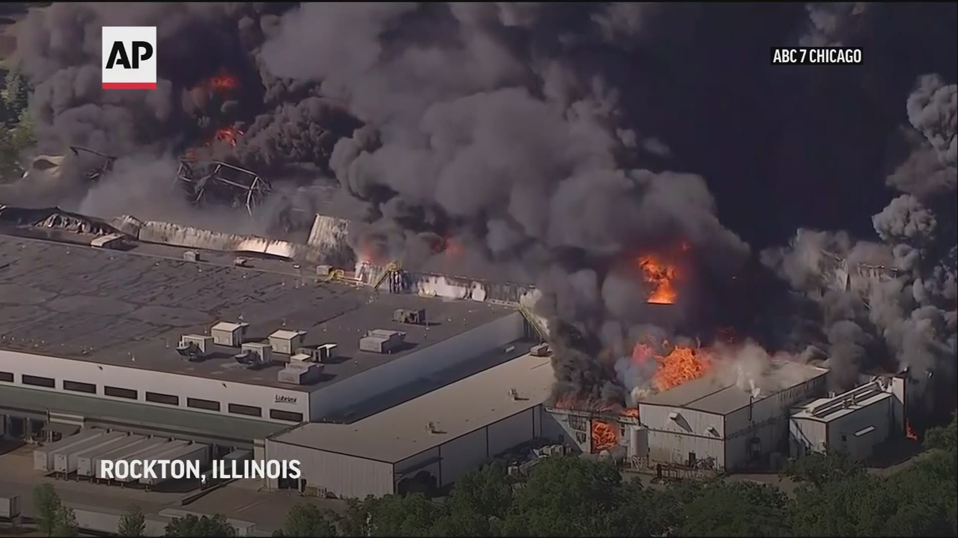 An explosion at a chemical plant near the northern Illinois community of Rockton sparked a massive fire that sent flames and huge plumes of thick smoke into the air.