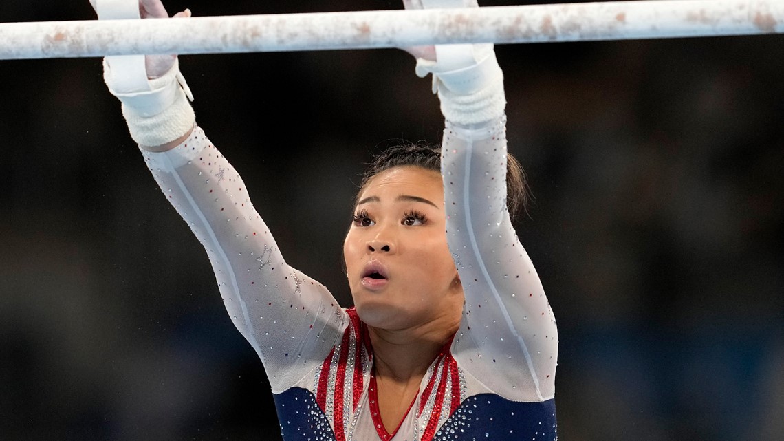 Suni Lee nails uneven bar routine Tokyo Olympics allaround