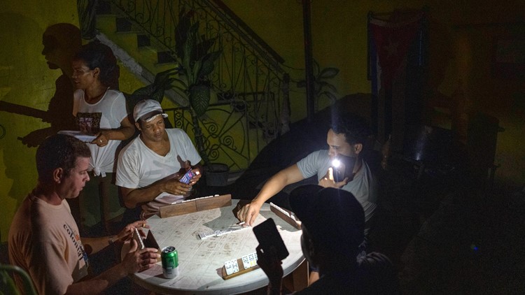 Cuba begins to restore lights after Ian blacks out island