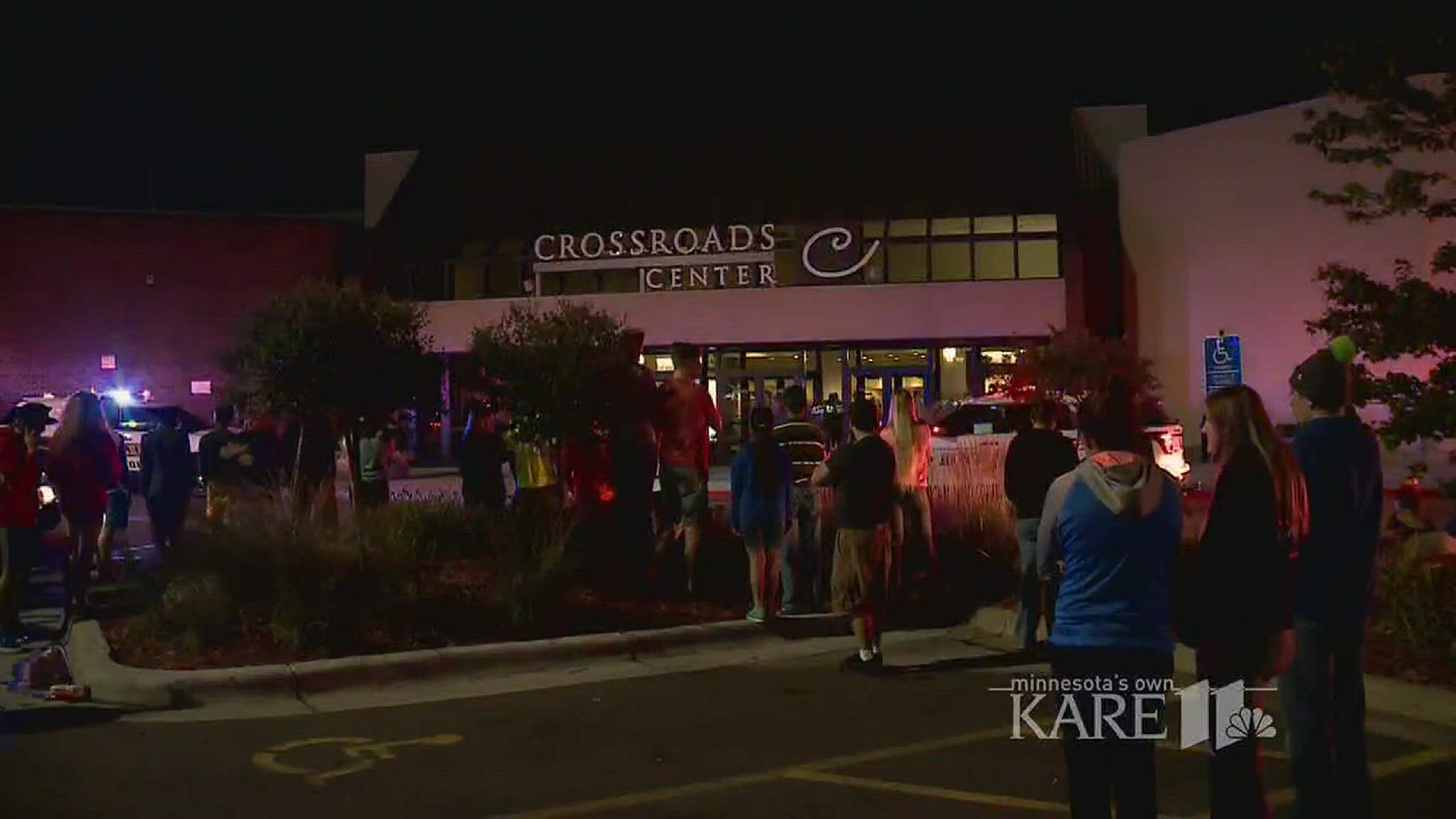 Suspect dead after stabbings at St. Cloud mall