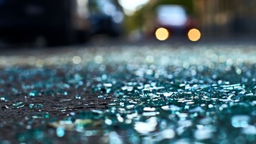 3 teens killed in car crash in Monroe County, Illinois