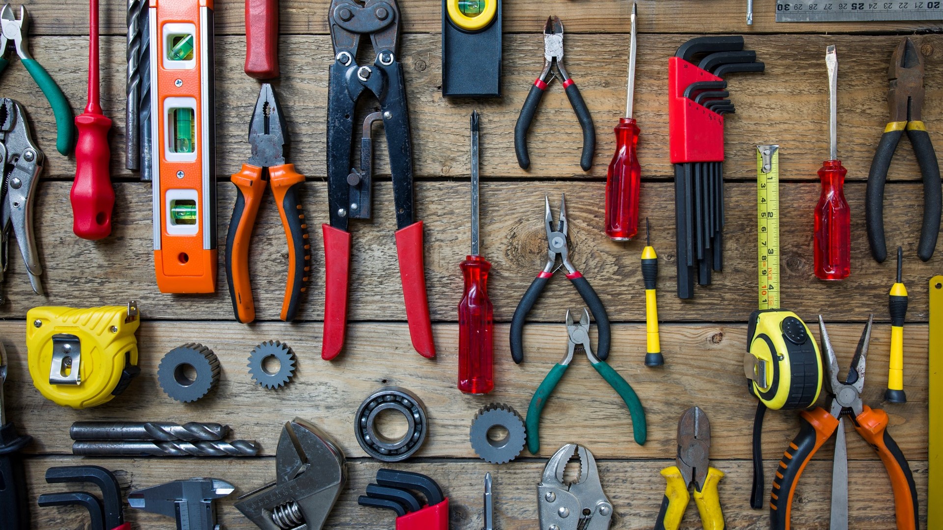 Материалы для ремонта. Набор строительных инструментов. Монтажный инструмент. Инструменты для отделки квартир. Инструменты.