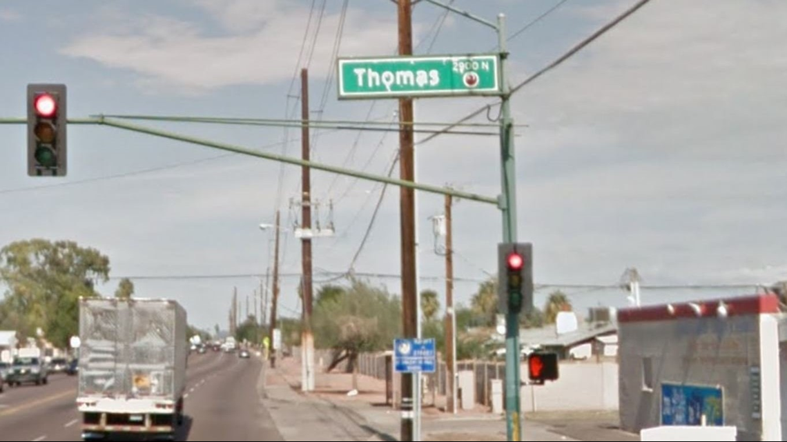 Is the Phoenix heat causing street signs to melt?