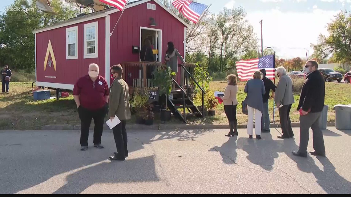 Kingwood ISD students build tiny homes for homeless veterans