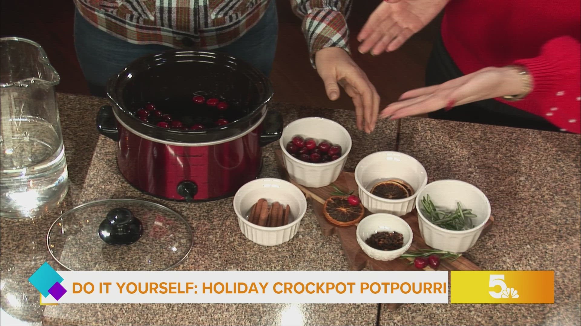 Festive Mini Crockpot Cover plus Potpourri Recipe - Interior