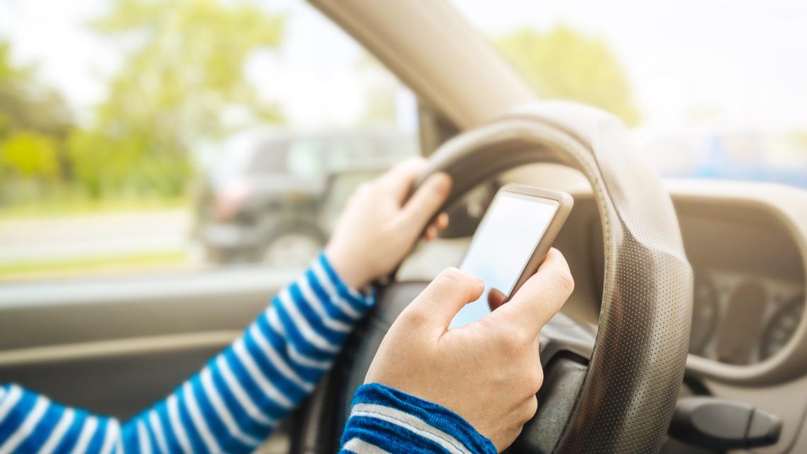 Safe street advocates react to Missouri distracted driving bill - Vimarsana News