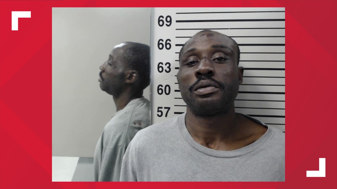 Man gets 4 years in prison for punching Alton officer - Vimarsana News