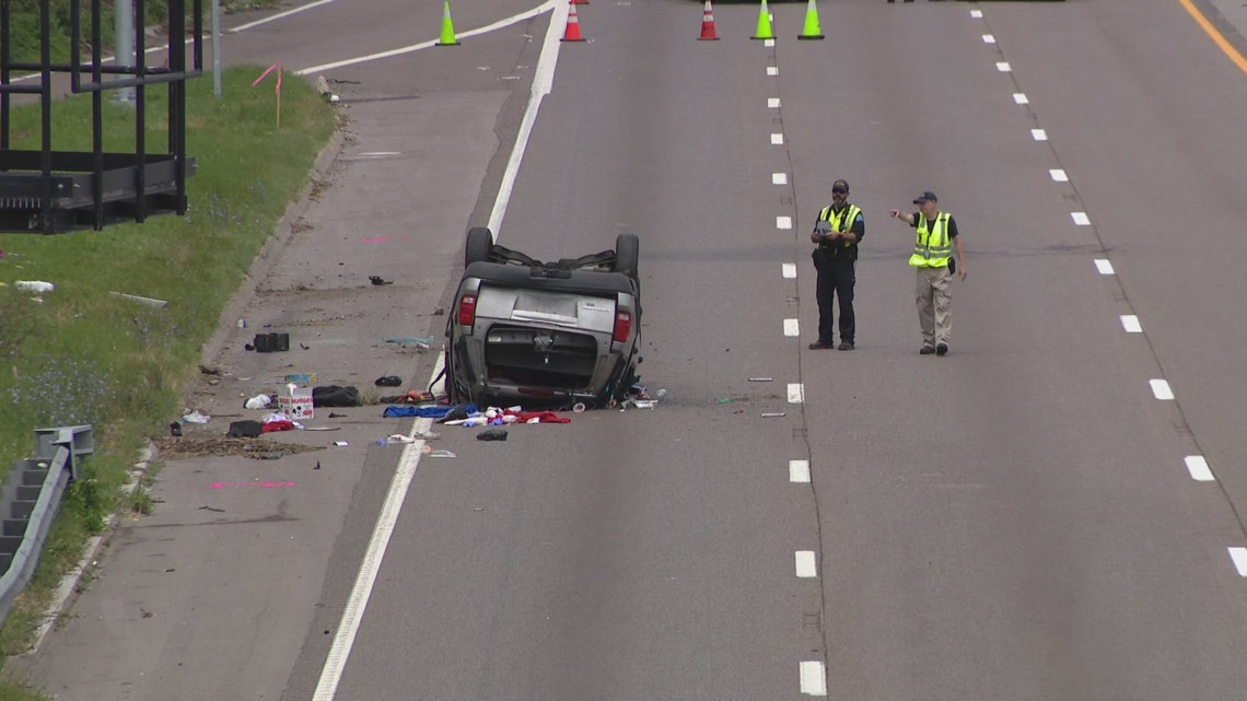 1 dead, 1 injured in rollover crash on I-70 in St. Louis | ksdk.com