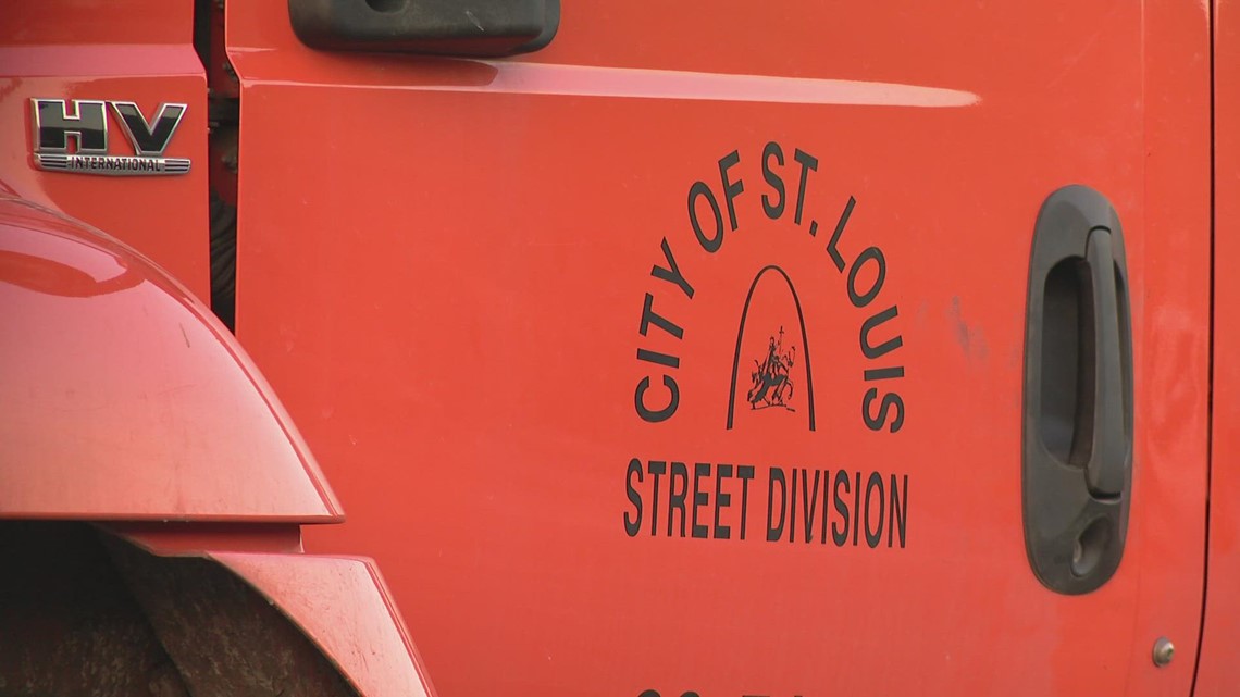 St. Louis road crews prepare for Thursday's 'big snow storm' - Vimarsana News
