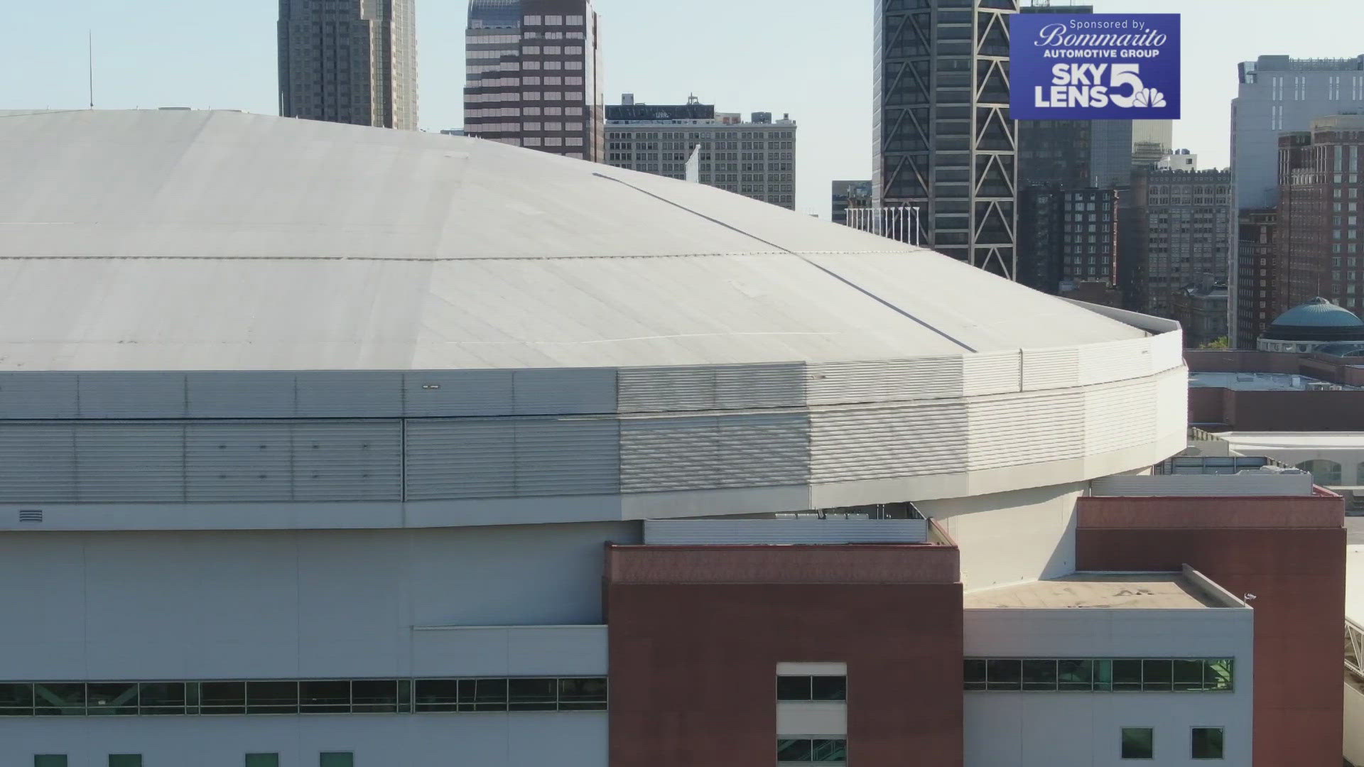 In a 57-page report, a 10-member board said the Dome's LED lighting, scoreboards and elevators all need upgrading.