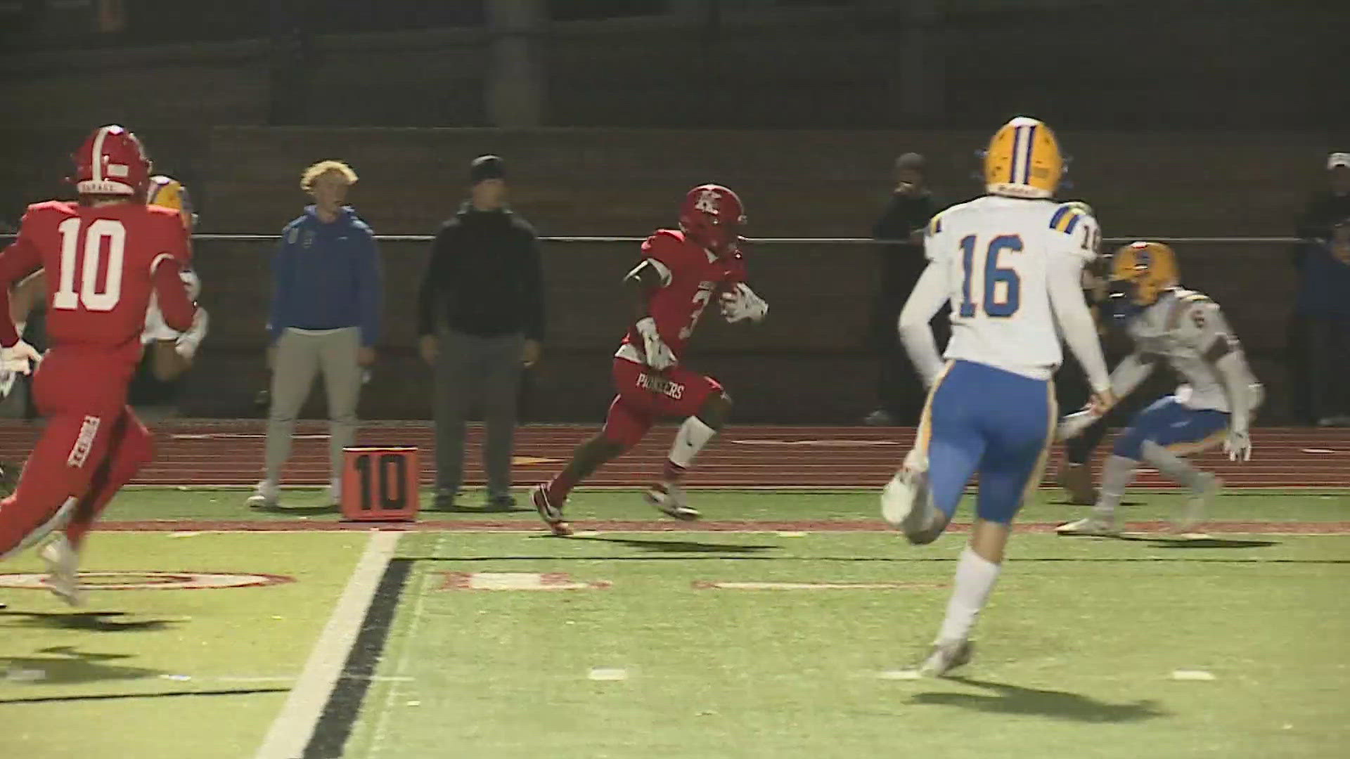 5 On Your Sideline returns with another week of high school football. Here are the best highlights from Francis Howell vs. Kirkwood.