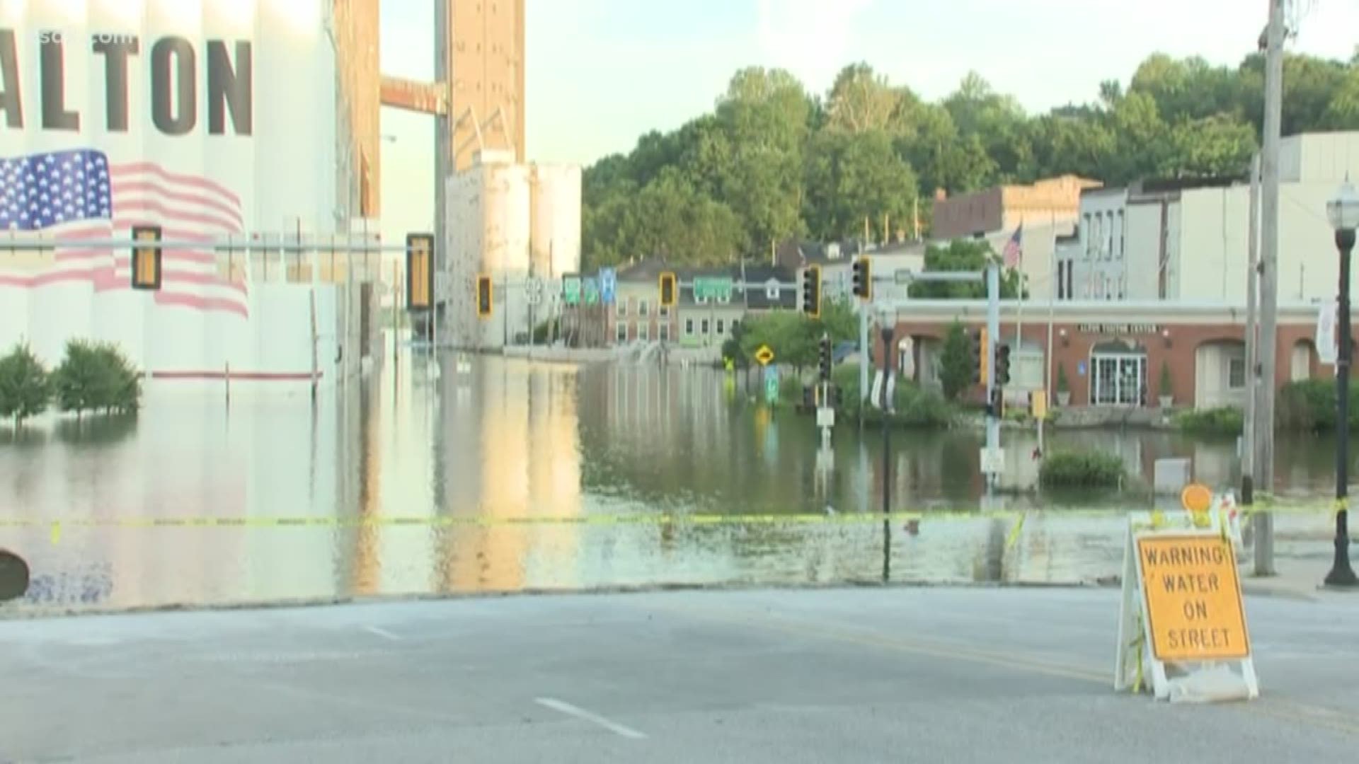Mississippi River levels are dropping, so crews have gotten the go-ahead to open the floodgates in Alton. The area has seen near-record flooding this spring.