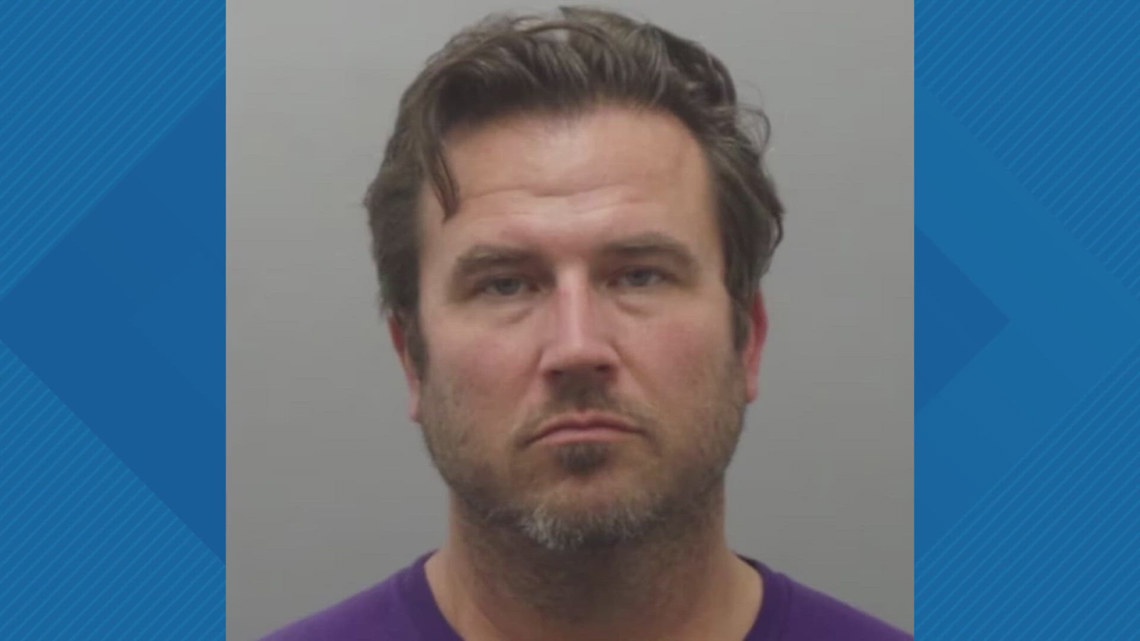 Former Pattonville teacher kept nude photo of underage student for years, police say | ksdk.com
