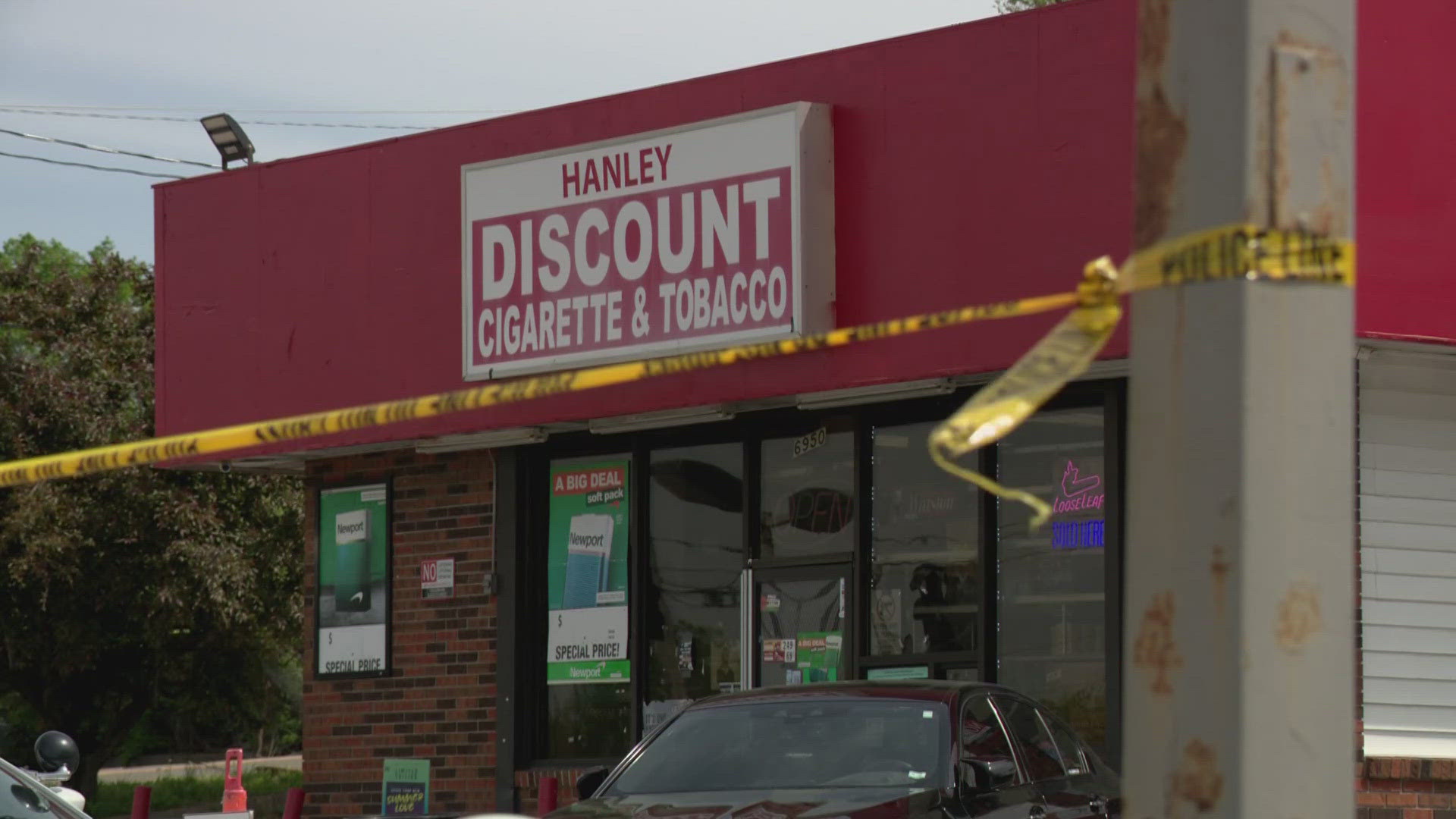 1 hospitalized in convenience store parking lot shooting | ksdk.com