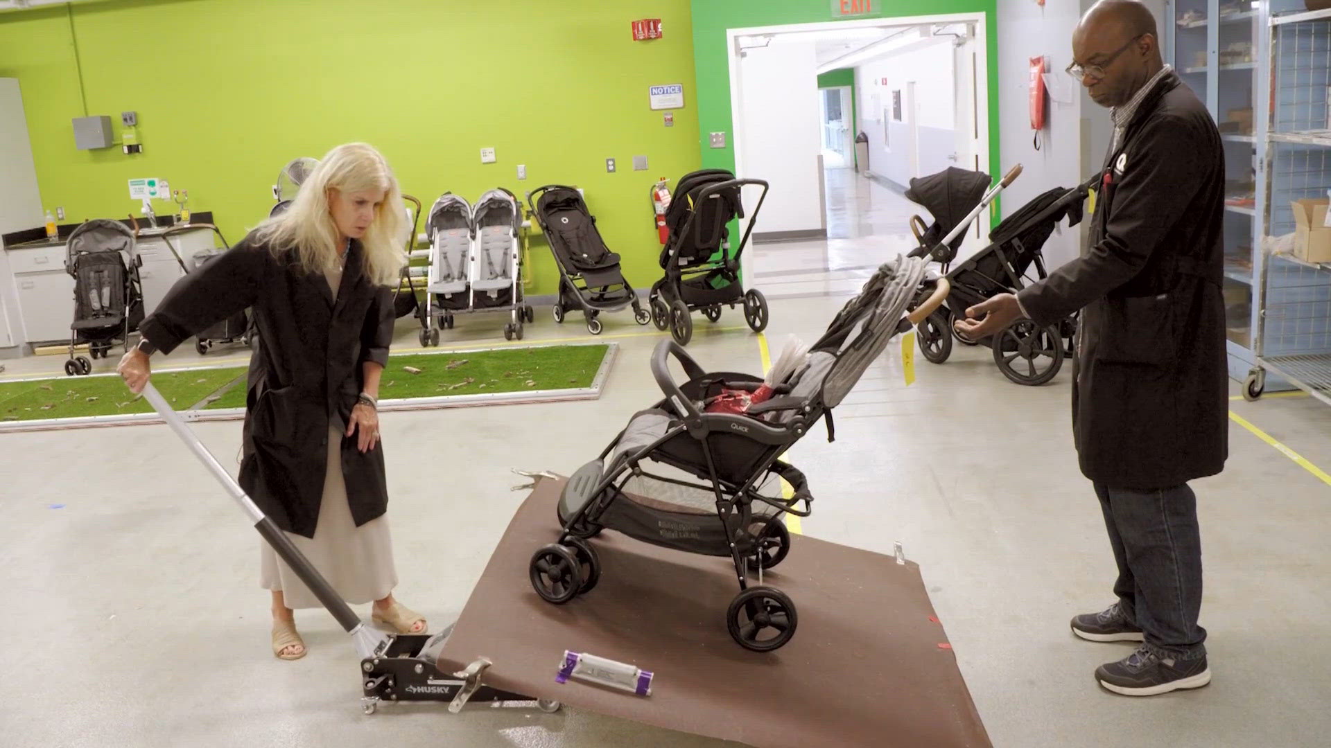 Zoe Traveler Stroller Fails Stability Test