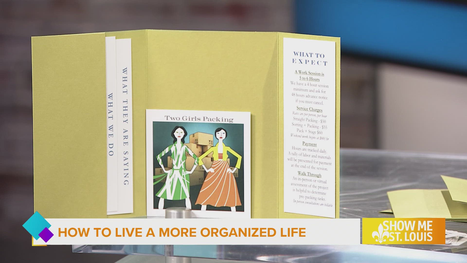 How to Live a More Organized Life and Declutter or Pack Up to move - owner of Two Girls Packing joins Show Me with fantastic tips today