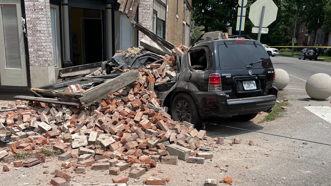 Person hospitalized after car crashes into south Toledo building