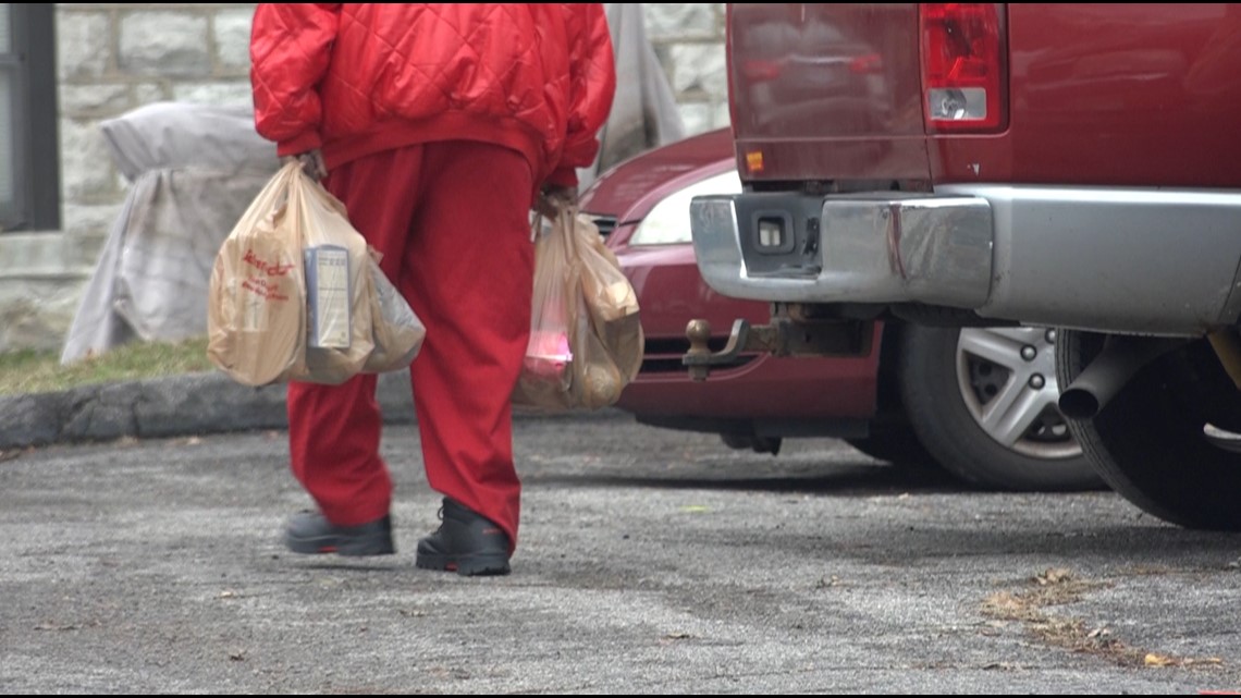 St. Louis advocates for unhoused race to make bed space - Vimarsana News