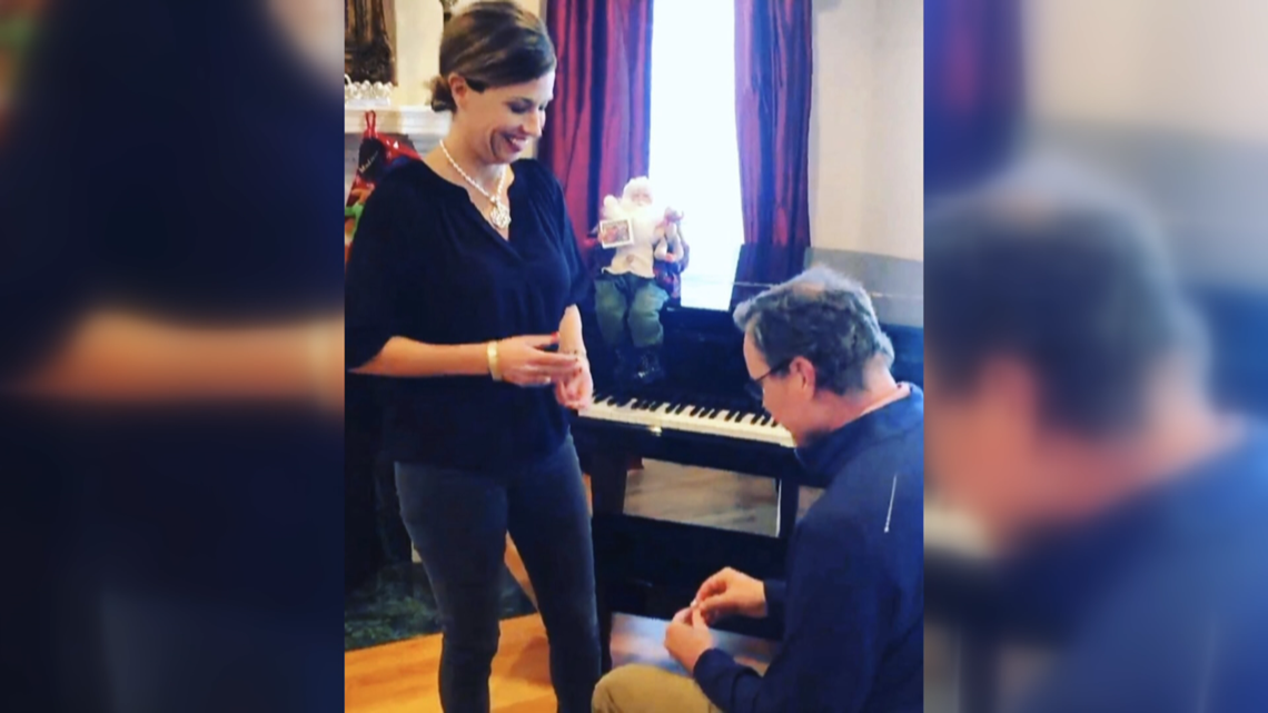 St. Louis Cardinals news Mike Shildt gets engaged to girlfriend