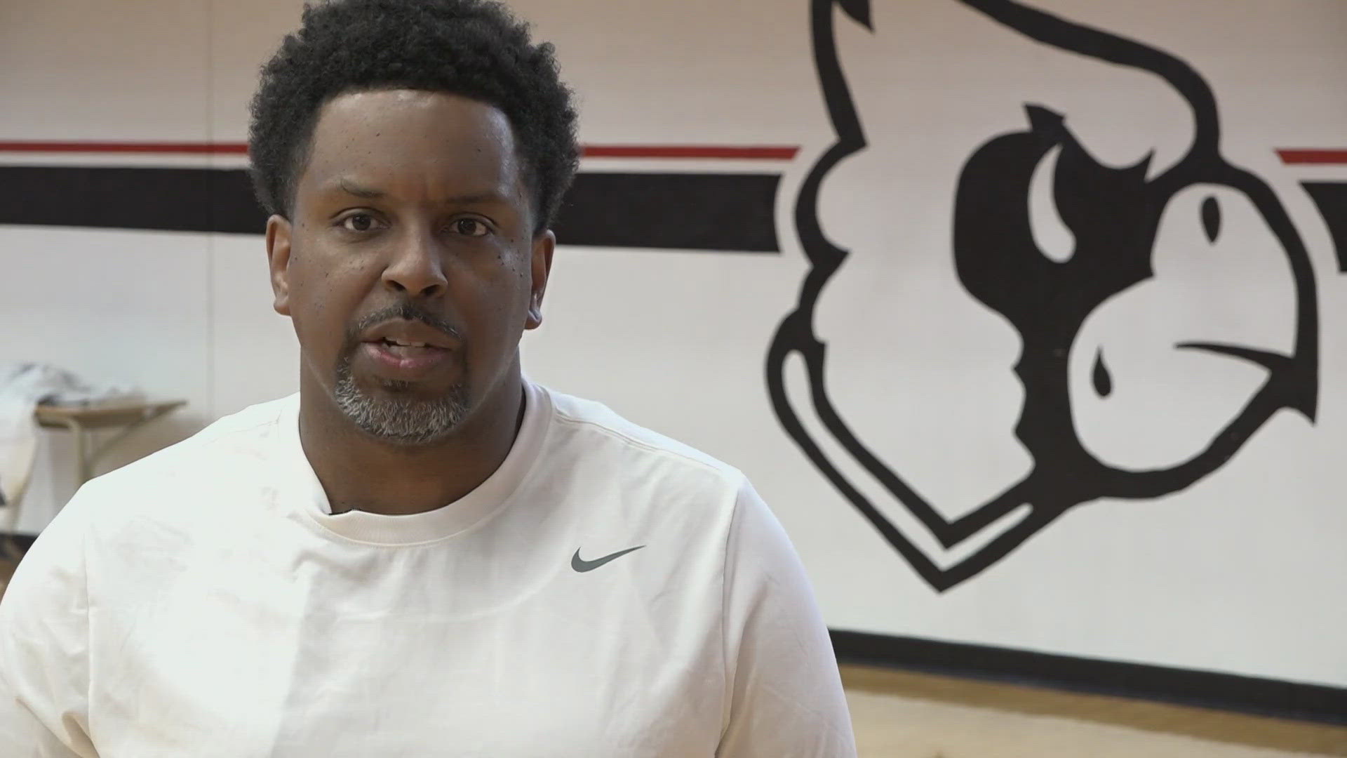 Tony Irons became the new basketball coach at Mineral Area Junior College. He led Vashon to seven Missouri state championships.