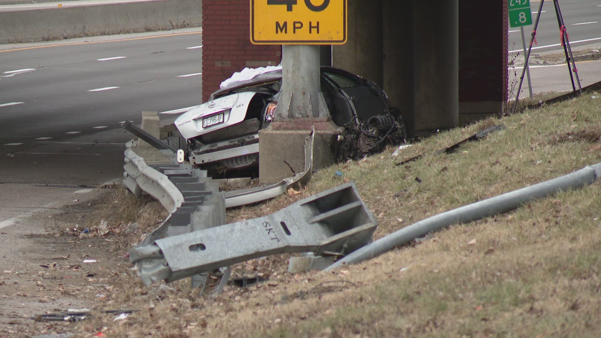 Woman dies in I-70 crash after leading police on chase that started in ...