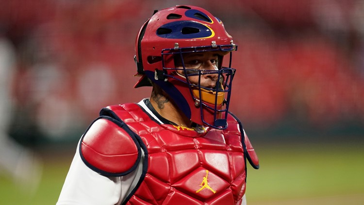 Thou shalt not steal on Yadier Molina (or these other great catchers) — A  Hunt and Peck - Viva El Birdos