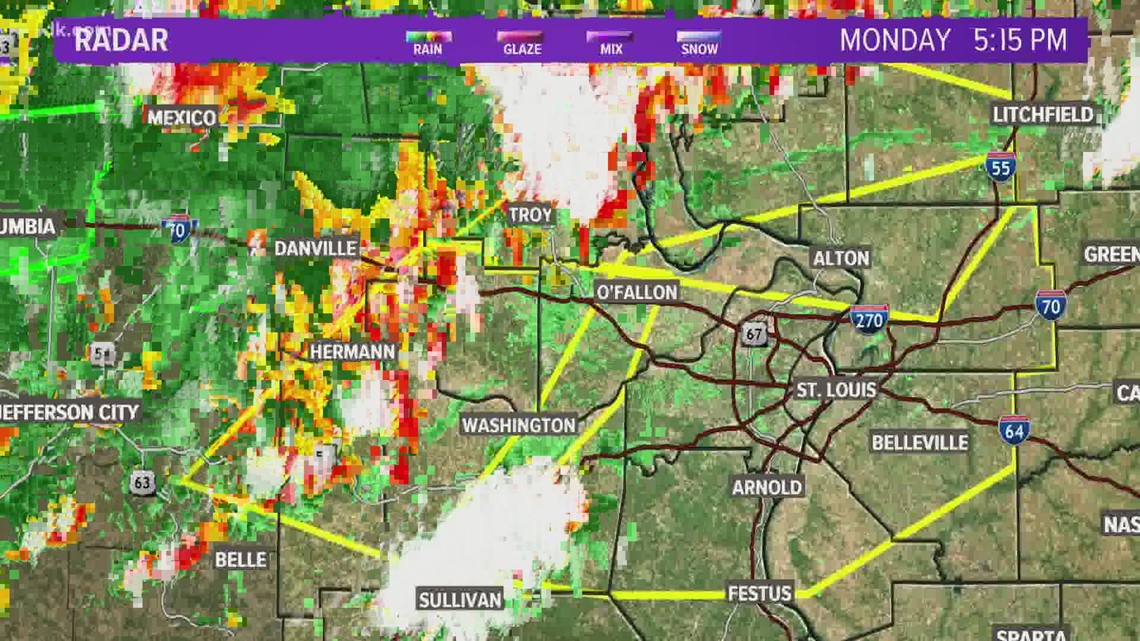 5 p.m. severe weather update from Meteorologist Jim Castillo | ksdk.com