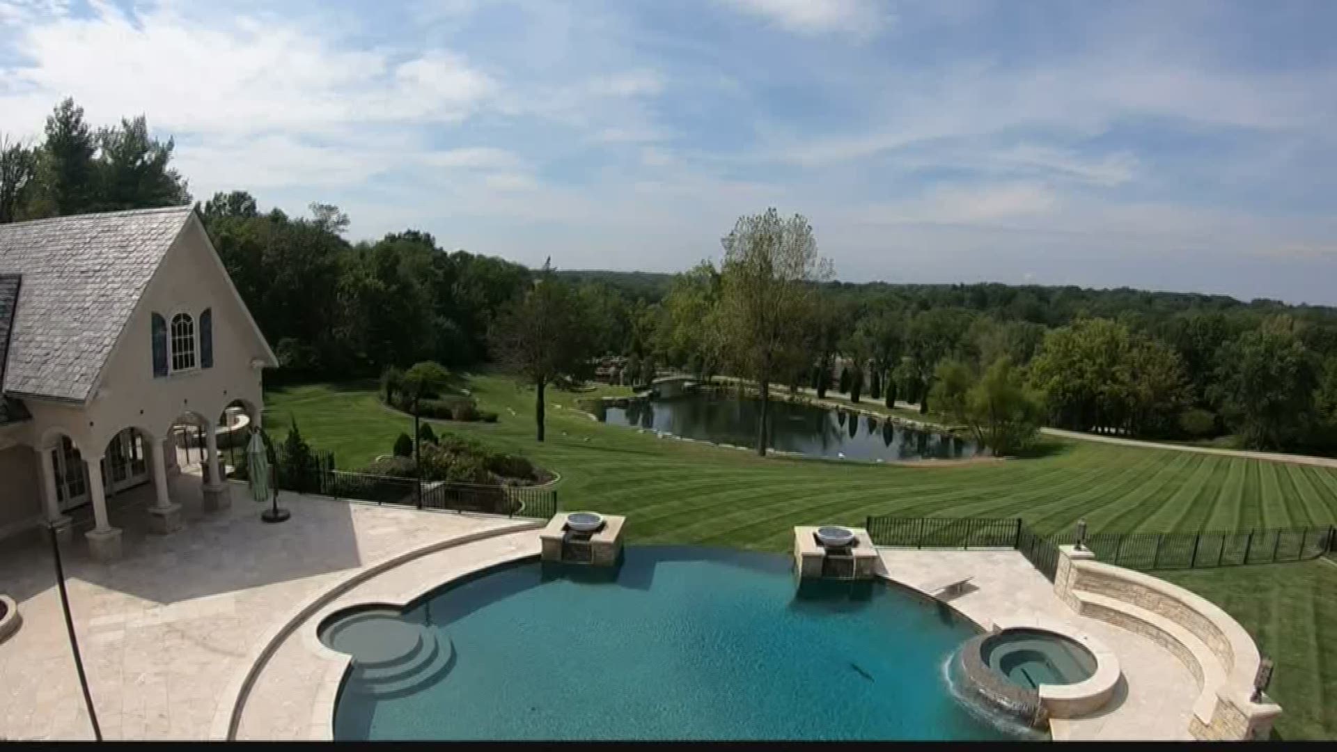 Show Me's Dana Dean got a look inside this mansion for sale in Ladue.