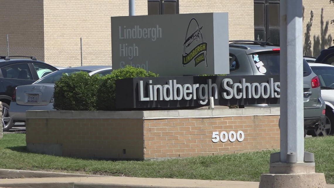 Former Lindbergh High School teacher no longer wearing GPS - Vimarsana News