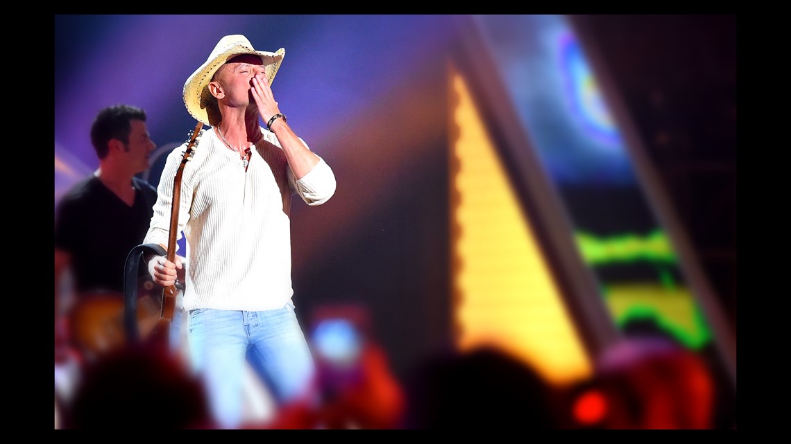 Busch Stadium Kenny Chesney brings tour back to St. Louis