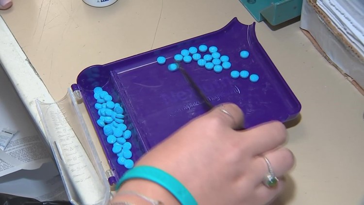 St. Louis-based pharmacy uses technology to cut costs of prescription medication