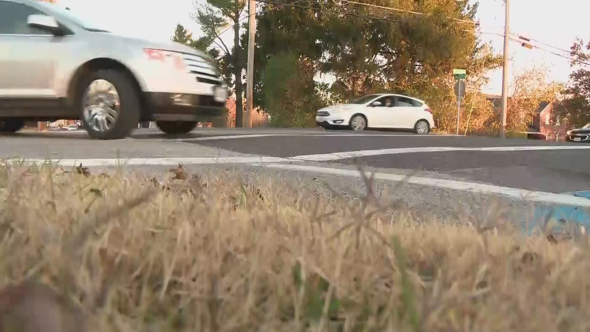 A proposed $2.2 million roundabout has some South County residents frustrated. It’s proposed for an accident-prone 4-way stop in Oakville.