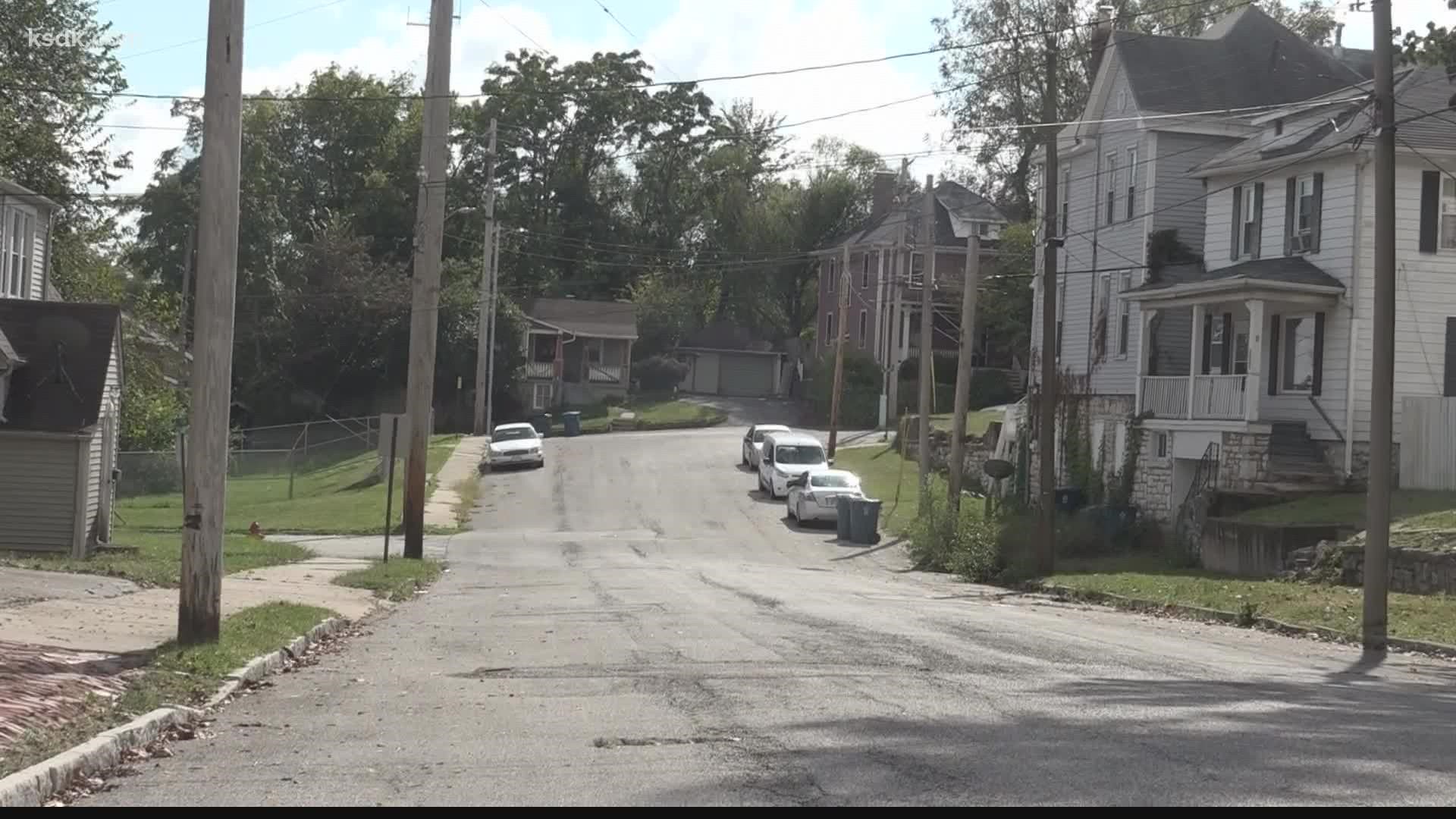Neighbors in Alton want more officers after shootings