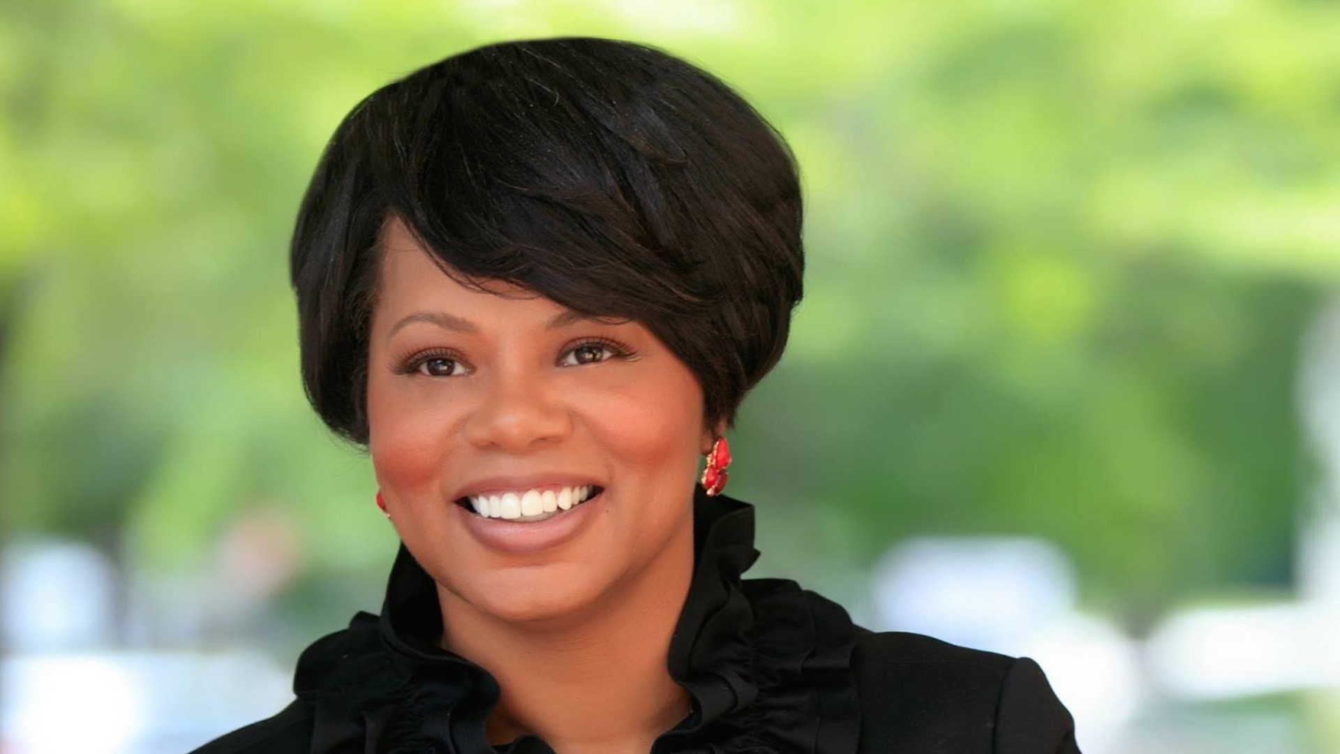 senator-jamilah-nasheed-presents-resolution-on-city-county-merger