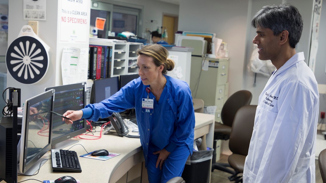 Coronavirus: Doctors Celebrate Recoveries With Standing Ovation | Ksdk.com