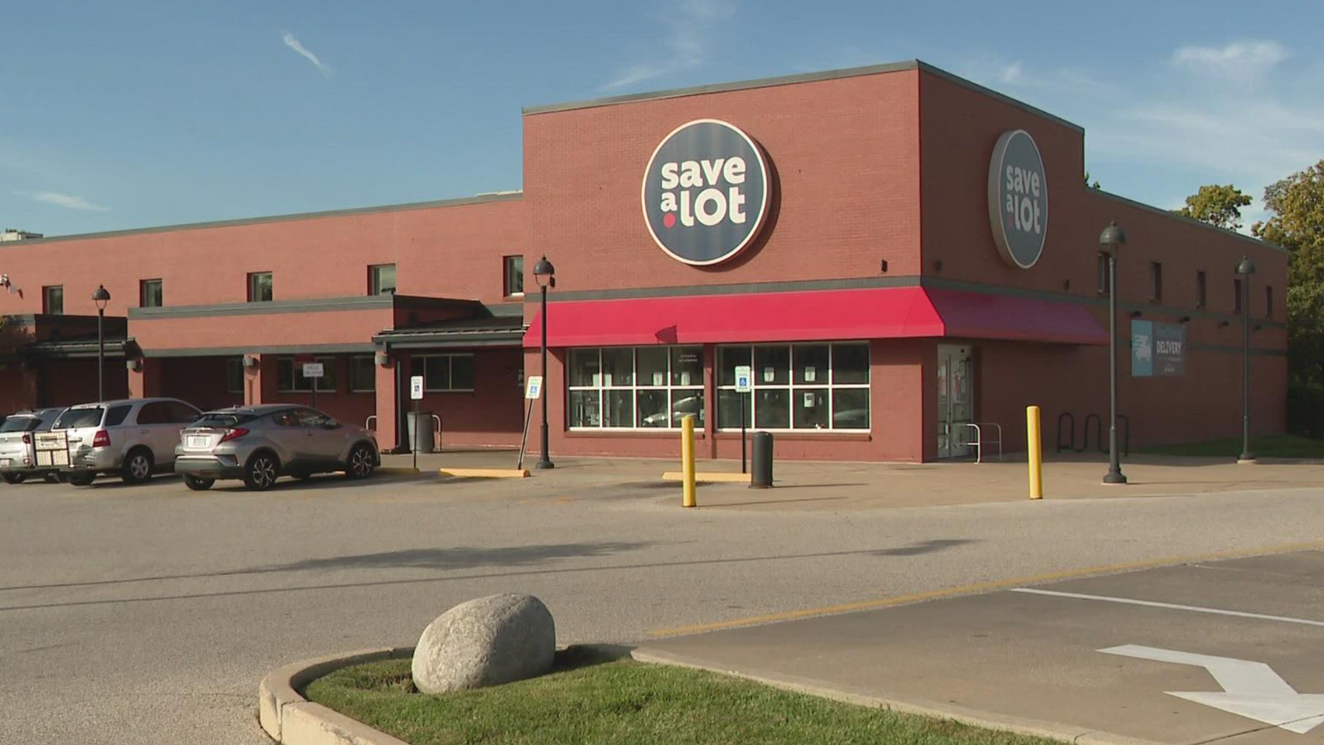 The store, located on the southwest corner of Page and Ferguson avenues at 6840 Page Ave., will close Nov. 6, the Earth City-based grocery chain said.