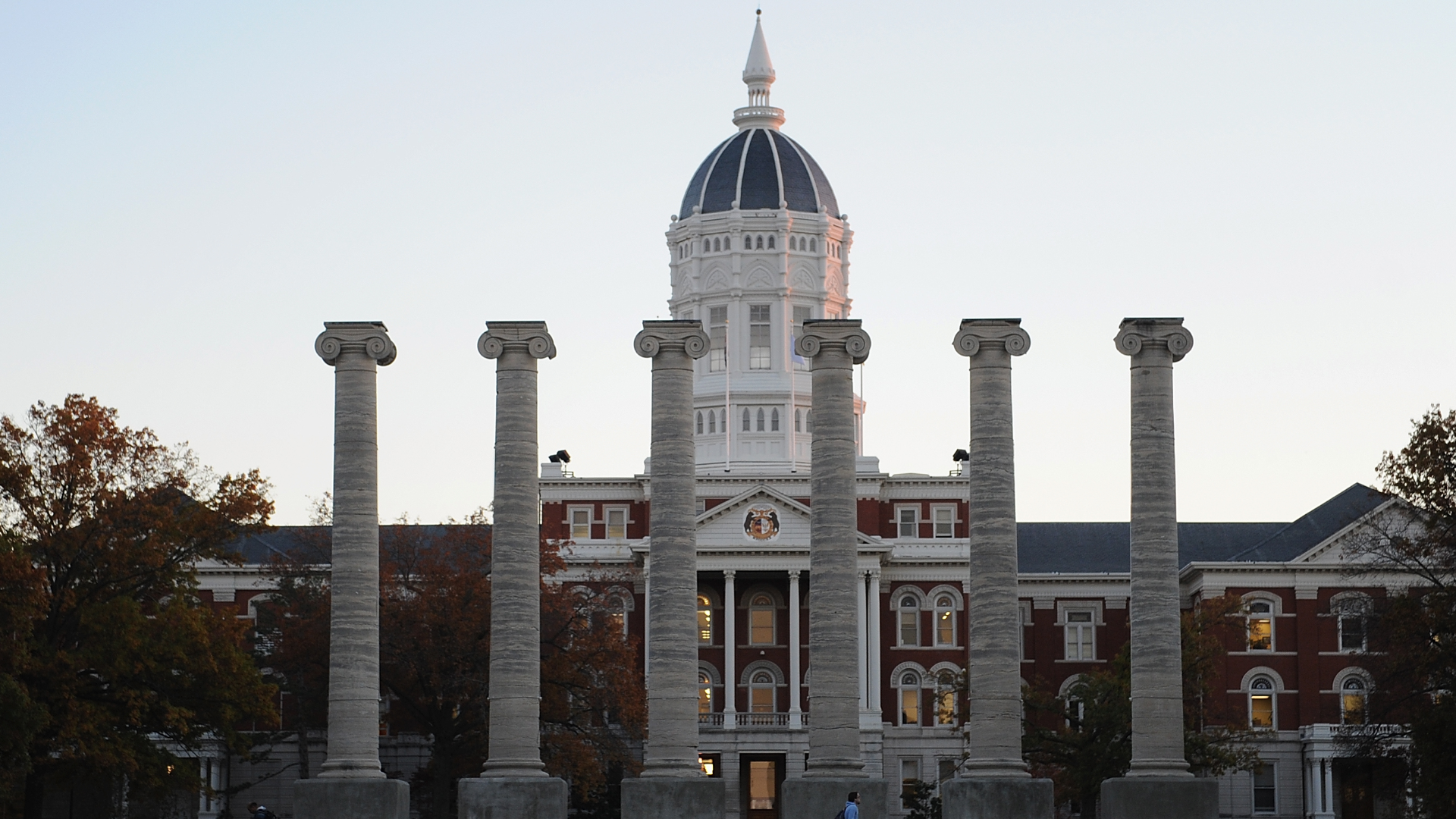 Suit alleging racist remarks by Missouri professor dropped | ksdk.com