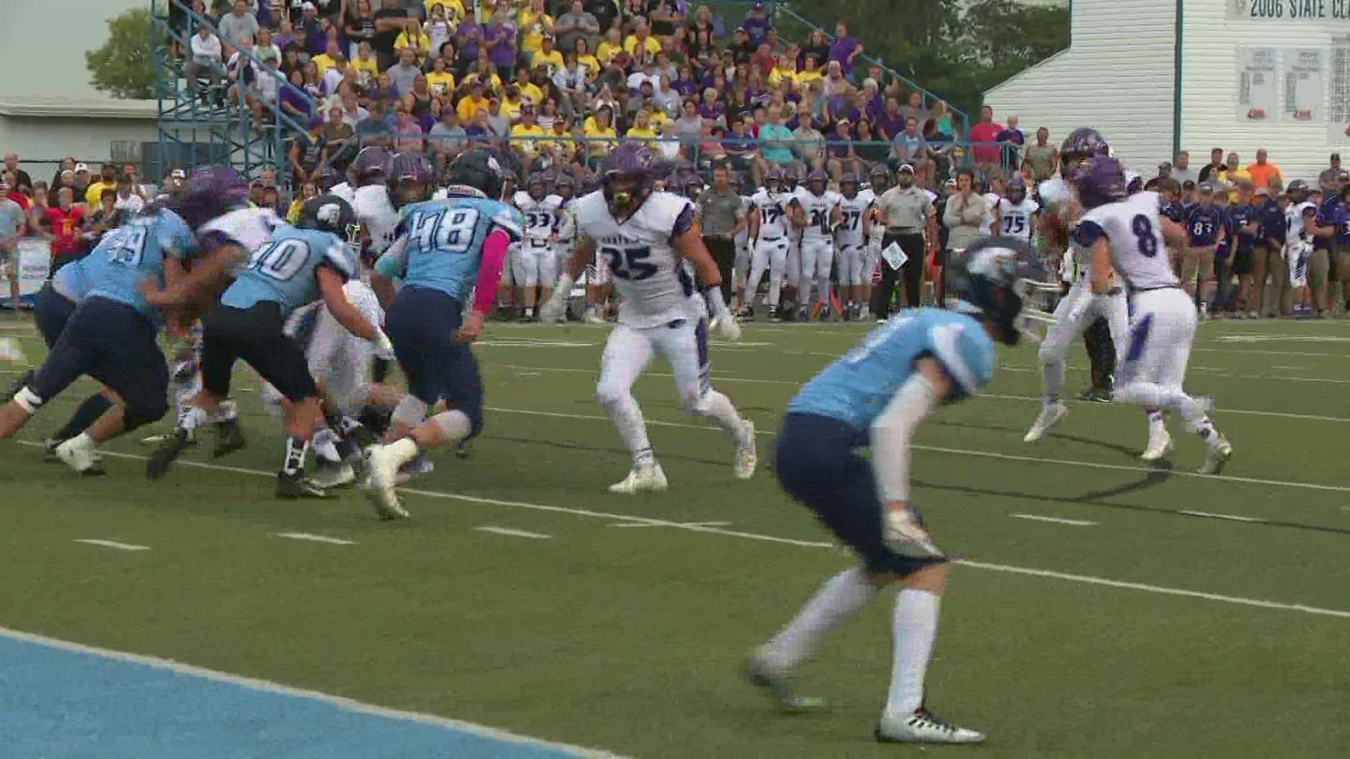 It was the Battle of Breese Friday night at Central took on Mater Dei for the Milk Bowl Trophy. Mater Dei won 27-14.