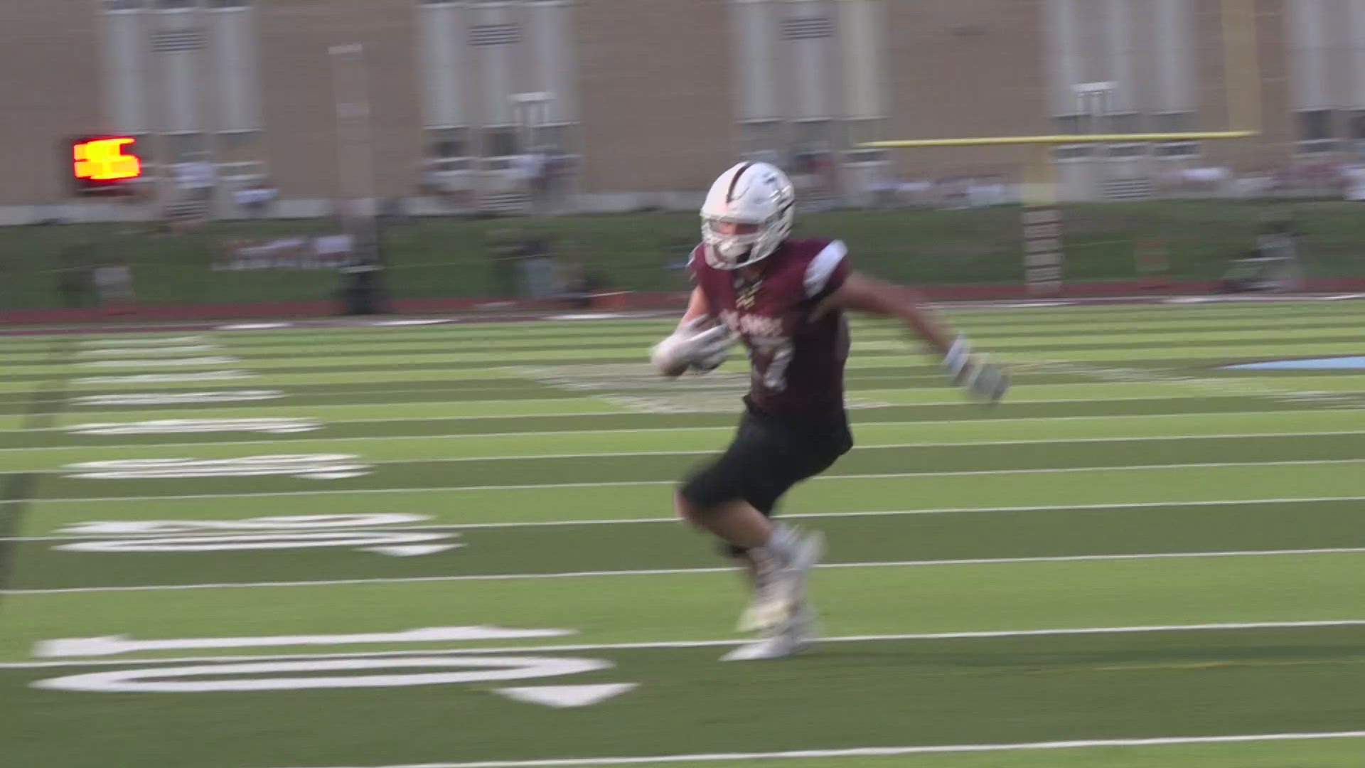 De Smet and Cardinal Ritter high schools 'Tackle Hunger' for Operation ...