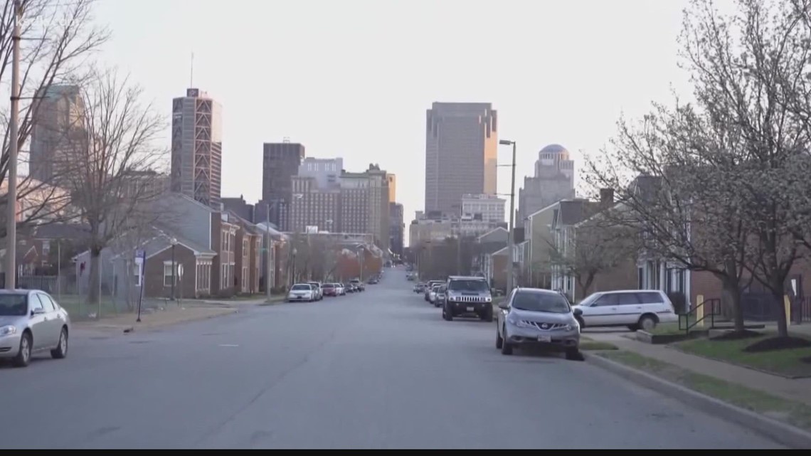 Here's who can qualify for St. Louis' 500 stimulus checks