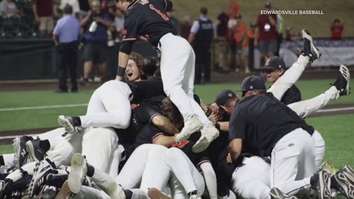 Edwardsville baseball completes backtoback state title runs