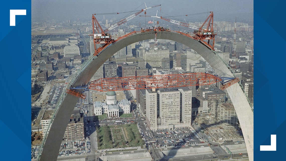 Photos: Final piece of the Gateway Arch goes into place | www.lvspeedy30.com