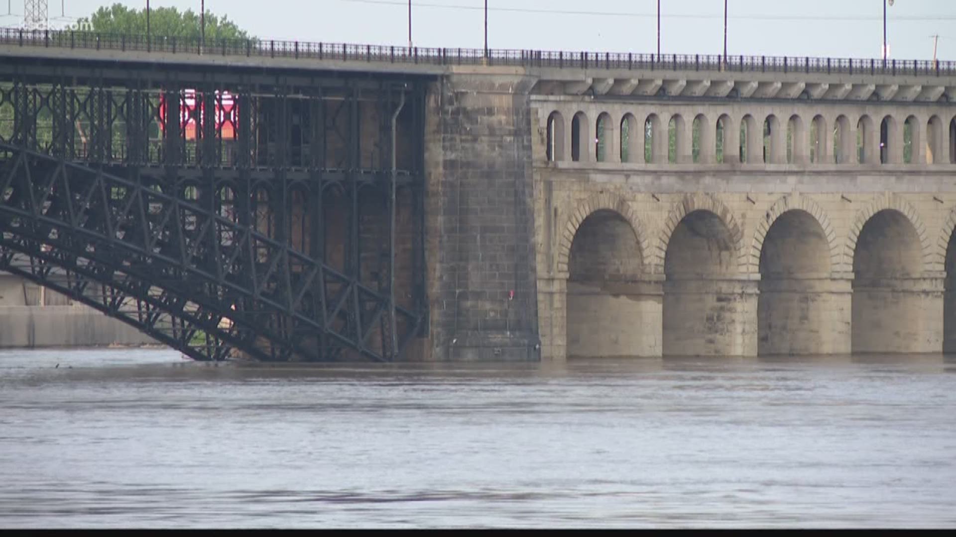 The Mississippi River has gotten so high in downtown St. Louis that the water is nearly eye-level for tourists gathered at Gateway Arch National Park. 5 On Your Side's Chris Davis reports.