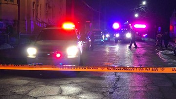 Woman shot after throwing 2-by-4 at her boyfriend's robbers in St. Louis