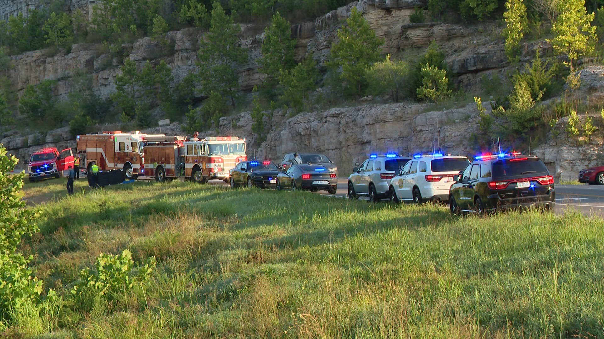 Crash kills 2 teens in Jefferson County Wednesday morning | ksdk.com