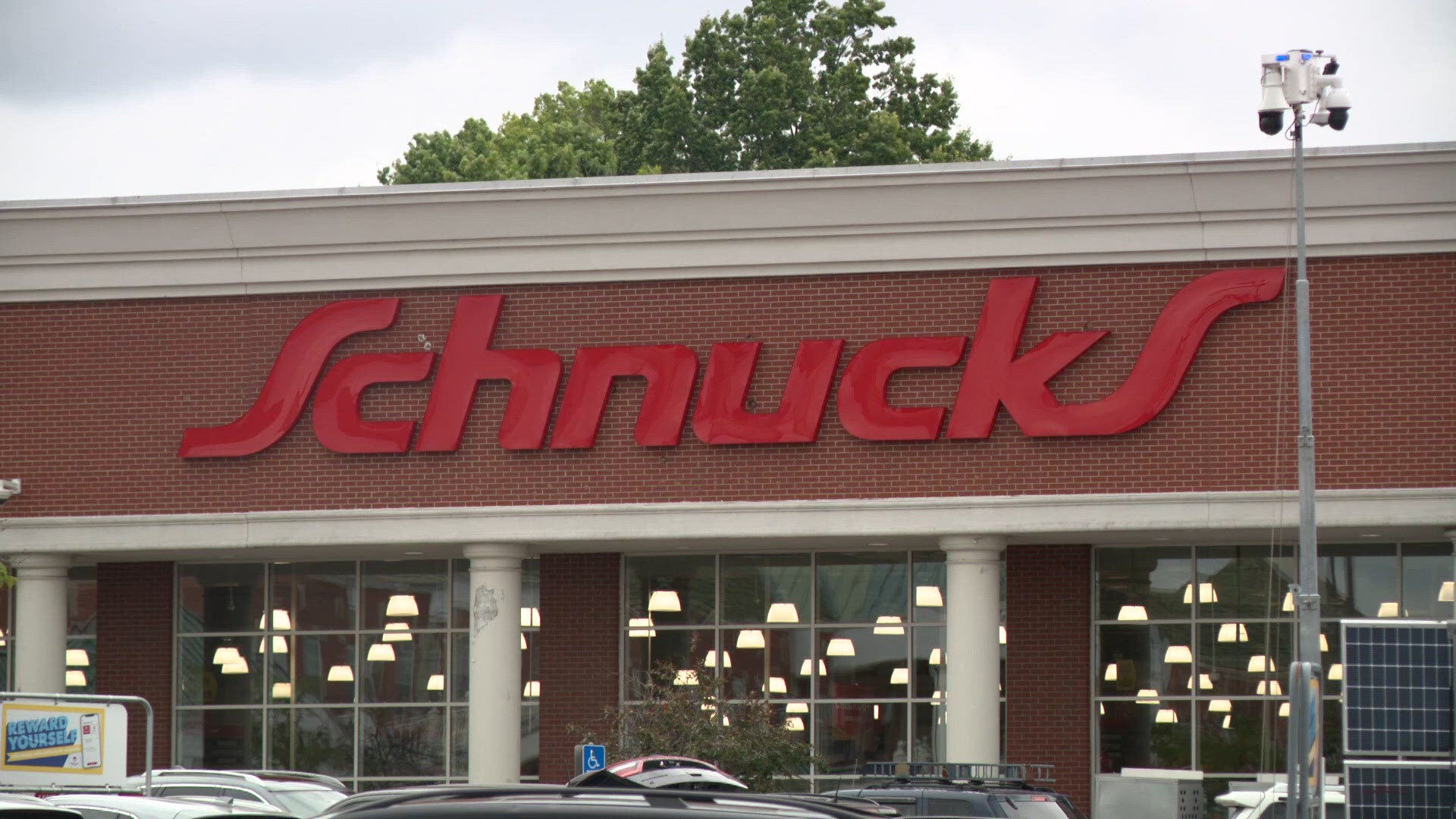 The settlement stems from a lawsuit alleging that Schnucks taxed its rewards members on pre-discounted prices for discounted goods.