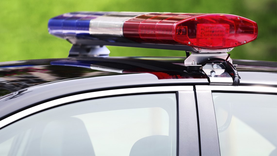Woman killed in Jefferson County Crash