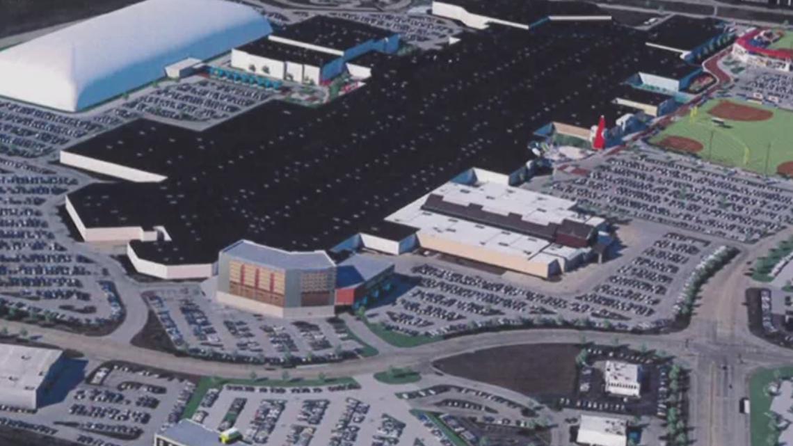 POWERplex holding drivein graduation ceremonies